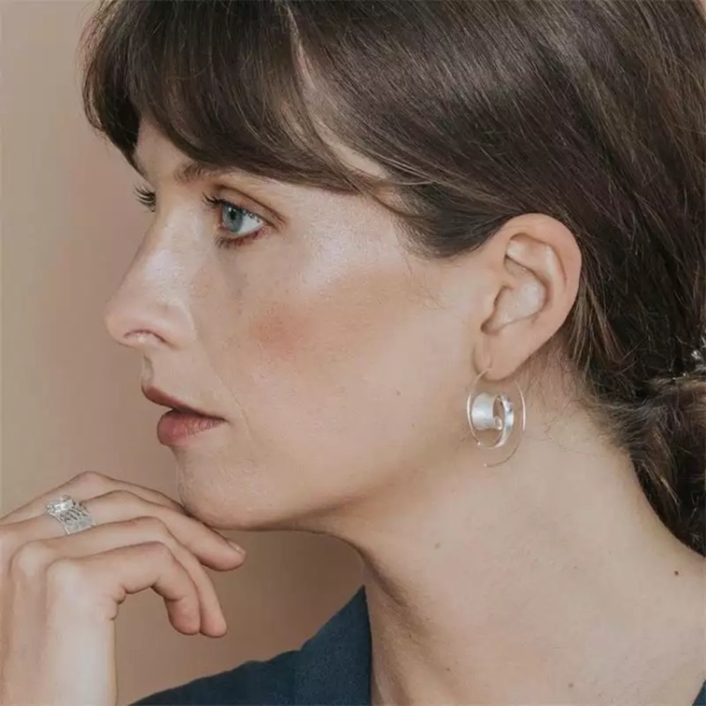 “All Curled Up” Leaf Vintage Antique Hoop Earrings - Picture 2 of 6
